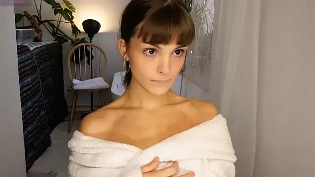 Eva_Zill from StripChat is Freechat