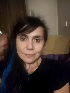 Freechat Francenia_lolis on StripChat