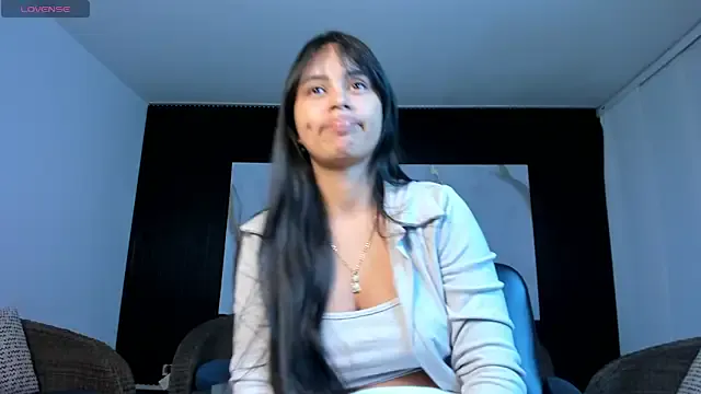 Freechat freyja_sweet_ on StripChat