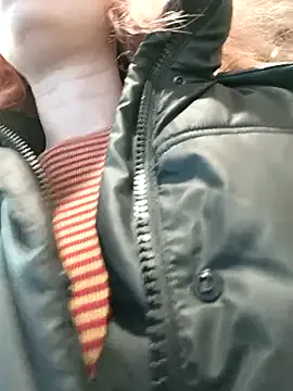 Freechat Frost_foxy on StripChat