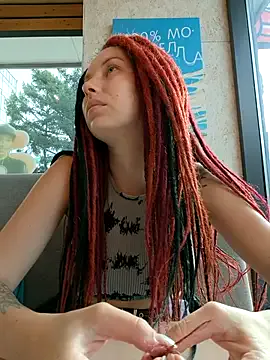 Freechat Frost_foxy on StripChat