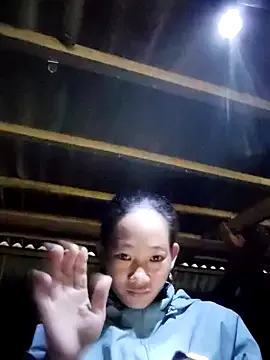 Freechat gio-thu on StripChat