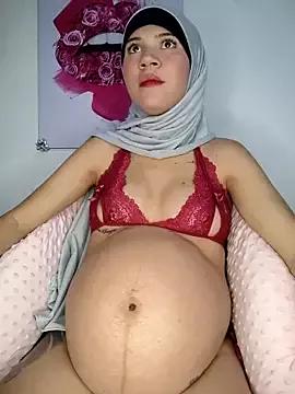 hanaa_18 from StripChat