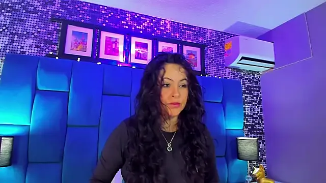 StripChat hanny_milf is Freechat hanny_milf — SURPRISE SHOW