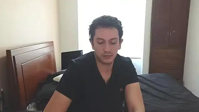 Naked Room hardaftercum 