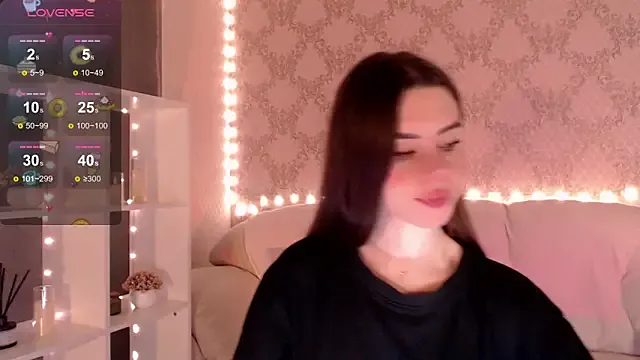 StripChat HolyMiax is Private HolyMiax — slap booty x5