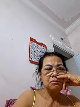 Hotestlove from StripChat is Freechat