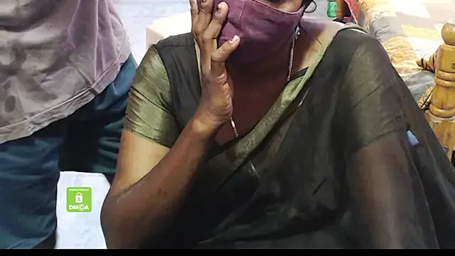 StripChat HotGulabi is Freechat HotGulabi — Boobs show