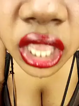 Freechat Hotlisa on StripChat