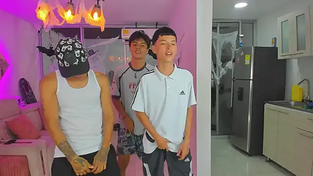 Freechat Houseofwarrios on StripChat