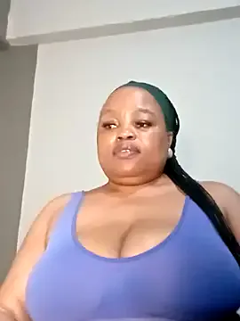 Freechat hugemelonsxxx on StripChat