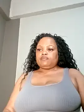 Freechat hugemelonsxxx on StripChat