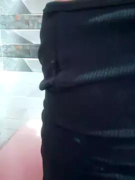 Naked Room husa_Malikaa 