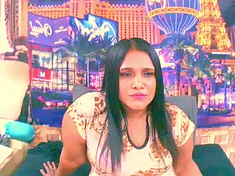 Freechat IndianSexyLady4u on StripChat