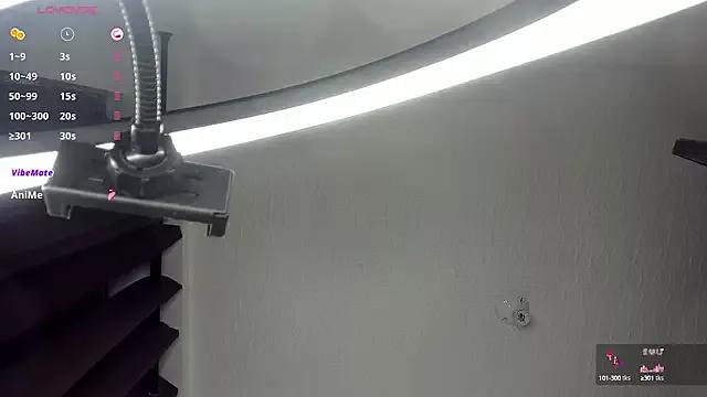 janna_isa from StripChat