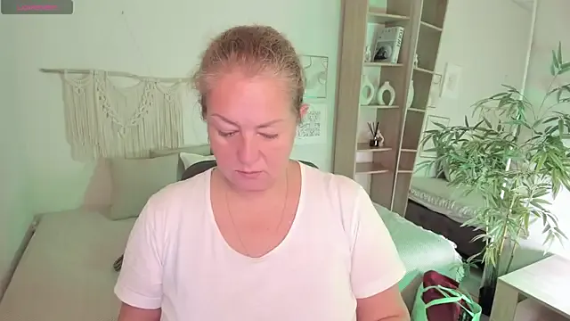 JenniferLight on StripChat 