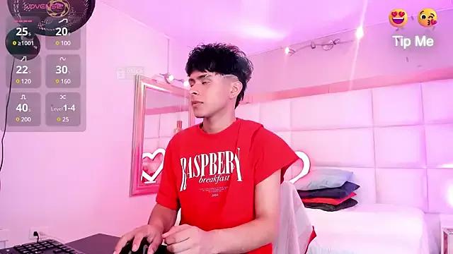 Jhonny-Blake from StripChat is Freechat