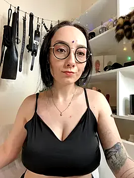 Freechat Jinhee_Tiny on StripChat