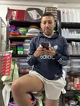 JuanZapata33 from StripChat is Freechat