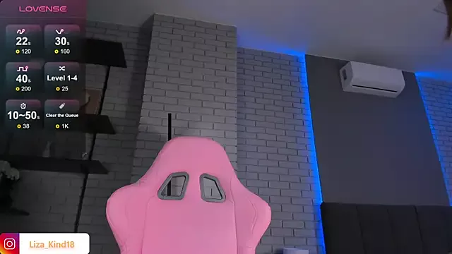 Freechat juicy-pussy on StripChat