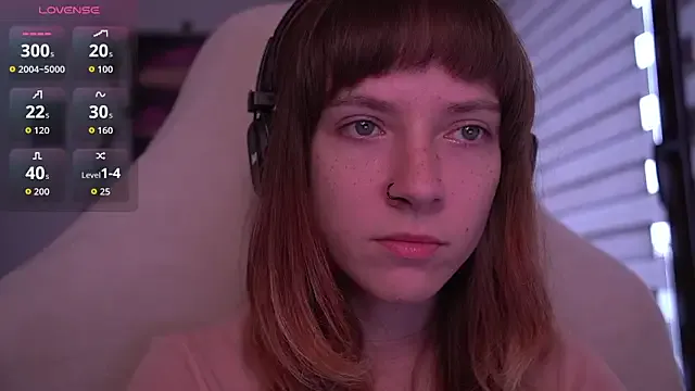 Freechat juliapie on StripChat