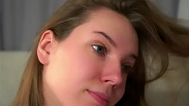 Freechat KarriBrownd on StripChat