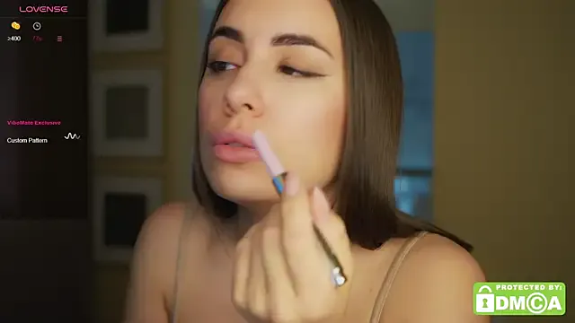 Freechat KateCarrey on StripChat