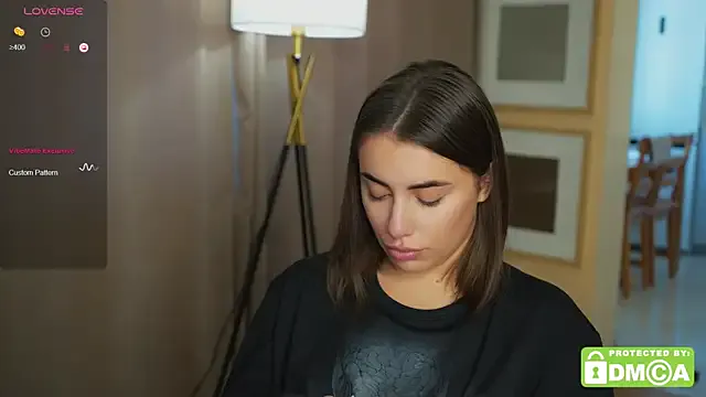 Freechat KateCarrey on StripChat