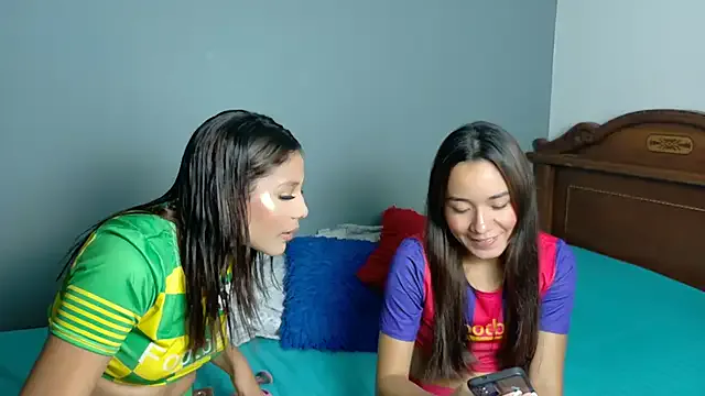 Freechat kathymia68 on StripChat