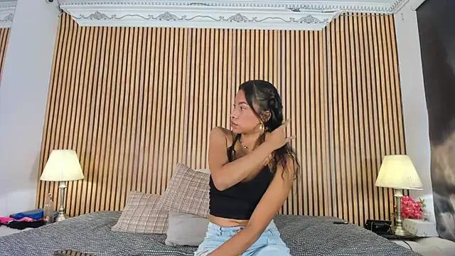 keeyla_stone from StripChat is Freechat