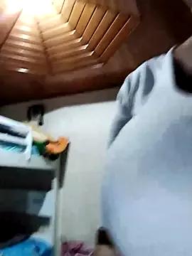 Naked Room keilymadam 