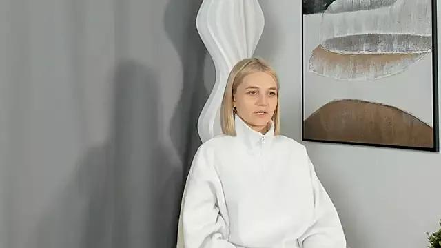 KelleDomin from StripChat