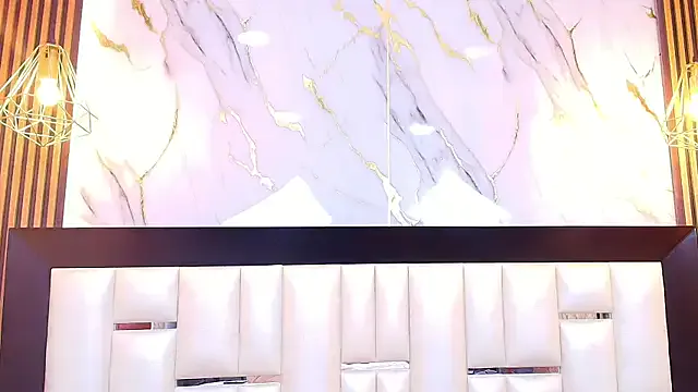 Freechat Kelly_Swift on StripChat