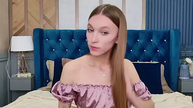 Freechat KellyBradford on StripChat