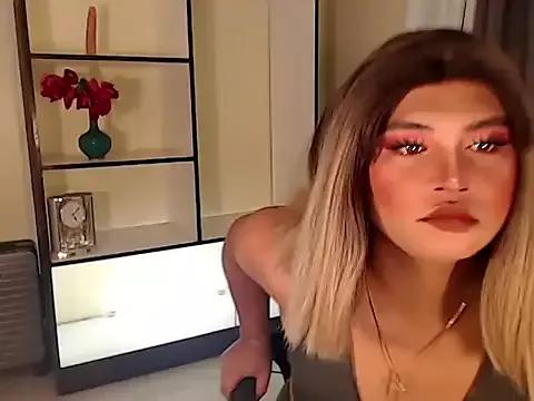 Naked Room Kiera_fuxxxx 