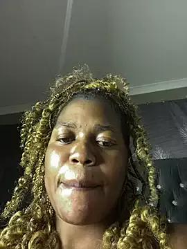 Kikie23 from StripChat