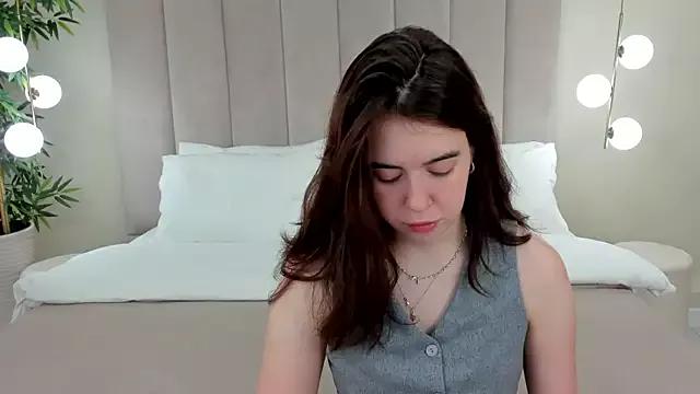 KimberlyBond from StripChat is Freechat
