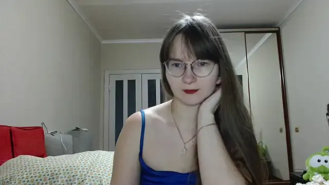 StripChat KiraGoldens is Private KiraGoldens — stand doggy style without panties