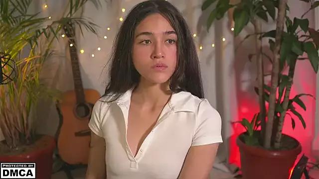 Naked Room Kore_Persephone 