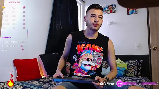 StripChat kyle_clint07 is Freechat kyle_clint07 — Clothes outside