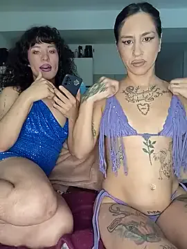 StripChat LaCristinatrans is Freechat LaCristinatrans — Wet kisses