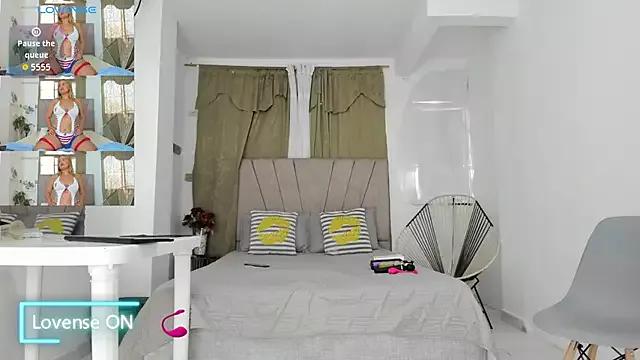 Lady_miss___ from StripChat is Freechat