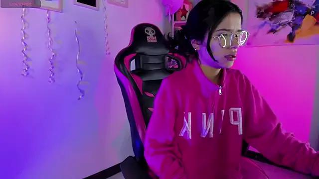 Lana_Dreams_ from StripChat