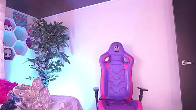 Lana_Dreams_ from StripChat