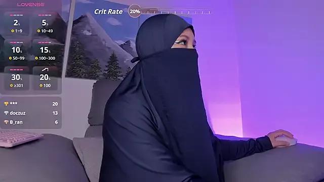 Leila_Saadi from StripChat