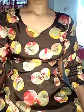 Lija-Adaya from StripChat