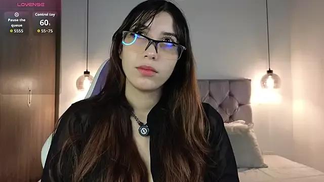 lila_min from StripChat