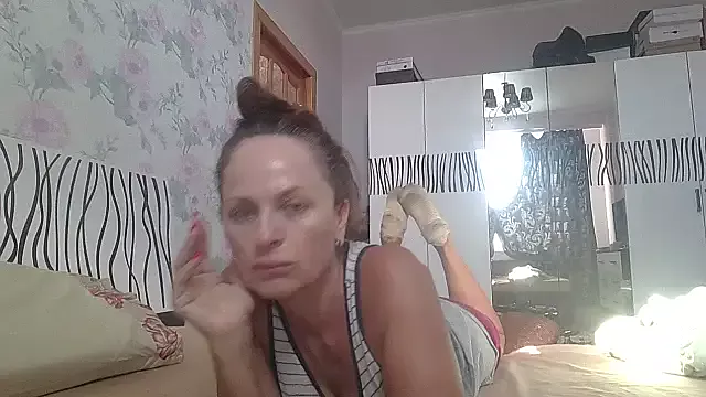 Freechat LindaStarS on StripChat