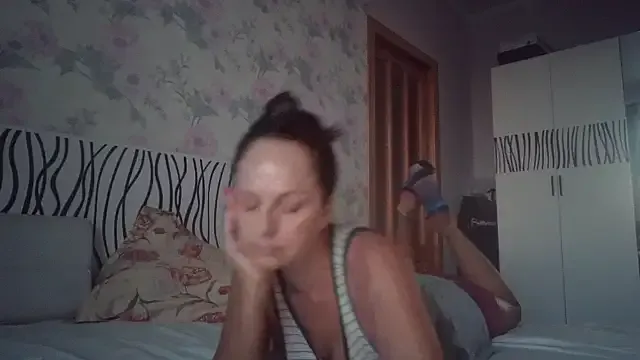 Freechat LindaStarS on StripChat