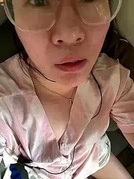 Liqinqin from StripChat